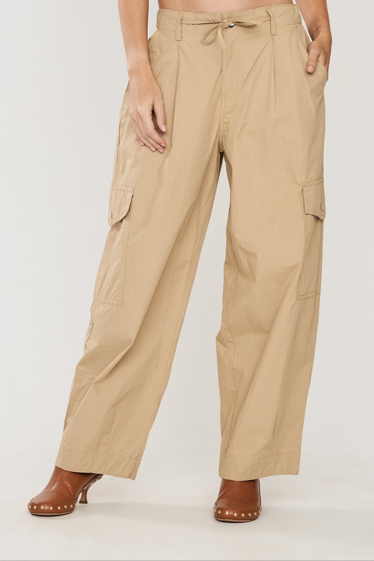 Pantalón Cargo Wide Leg
